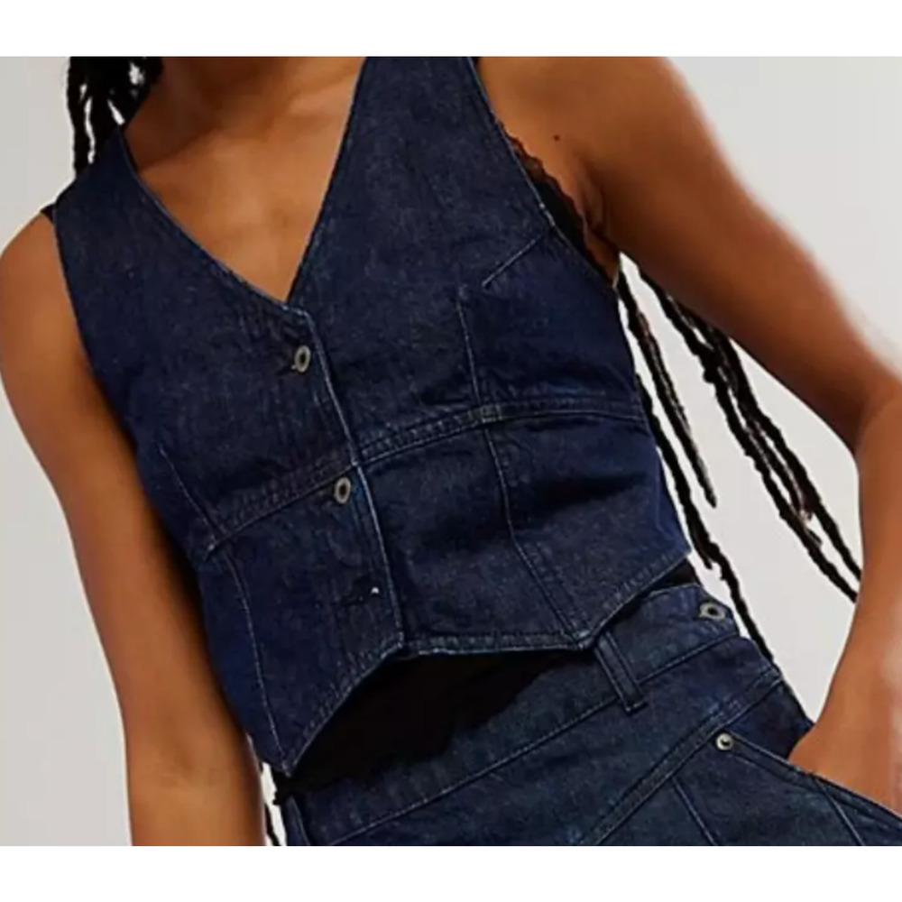 NEW FREE PEOPLE SCOUT DENIM CROPPED VEST TOP SZ 2 - Picture 4 of 10